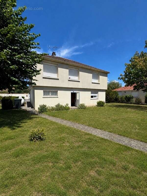 Maison à vendre 5 pièces  (79) - photo 15