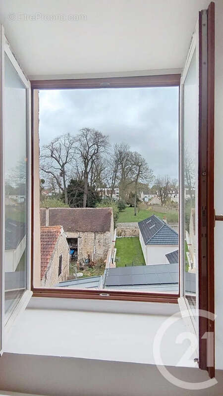 Appartement à BRIE-COMTE-ROBERT