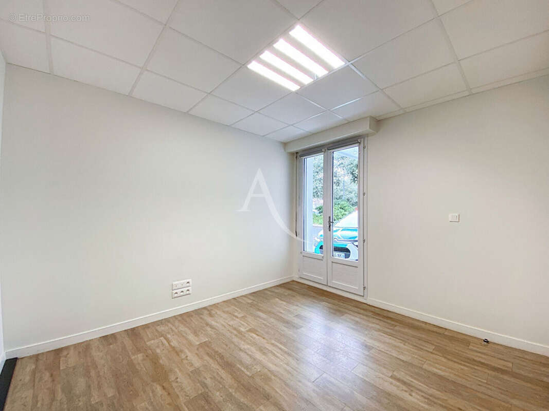 Commerce à SAINT-JEAN-DE-MONTS