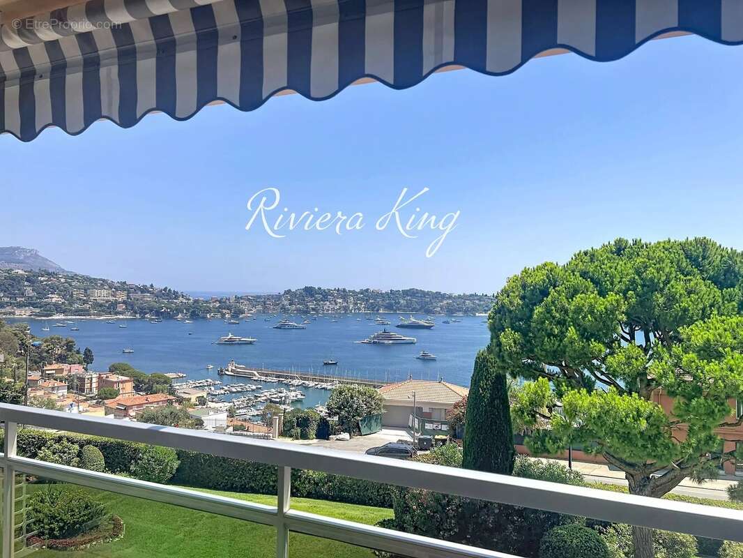 Villefranche-sur-Mer – Magnifique appartement 3P avec vue mer, piscine, parking et cave - photo 2