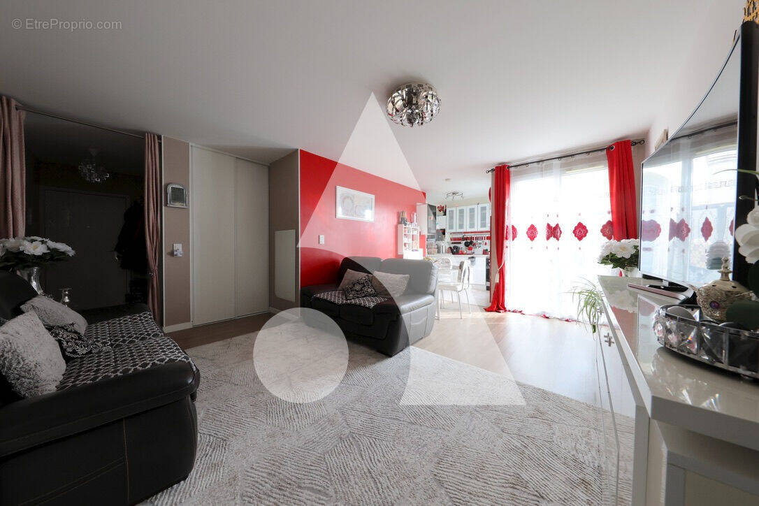 Appartement à CORBEIL-ESSONNES