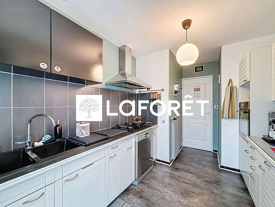 Maison à MOISSY-CRAMAYEL