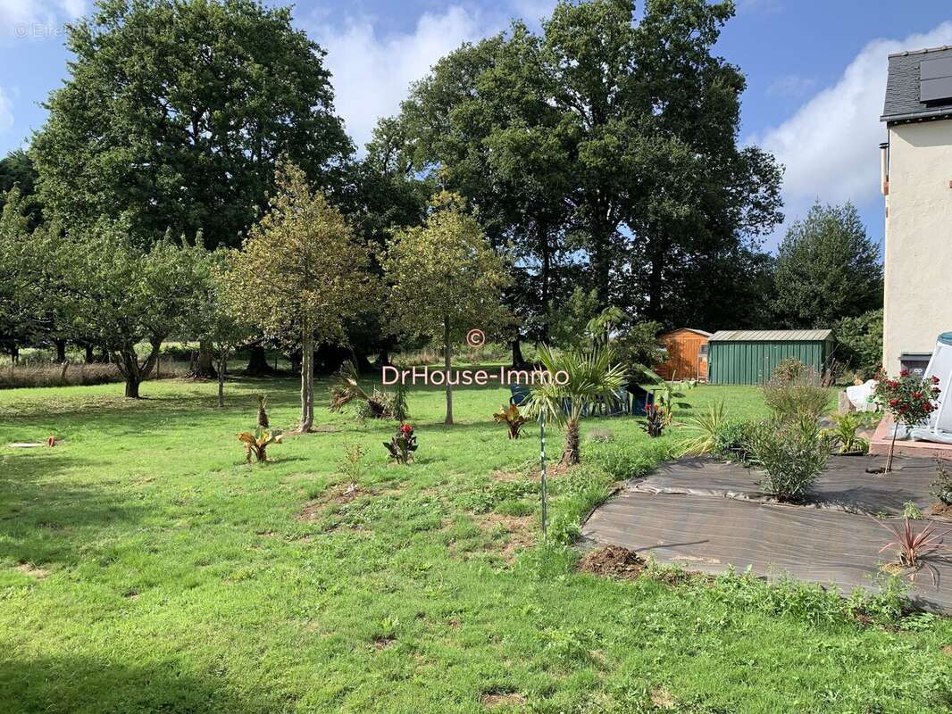 Maison à SAINT-MALO-DES-TROIS-FONTAINES