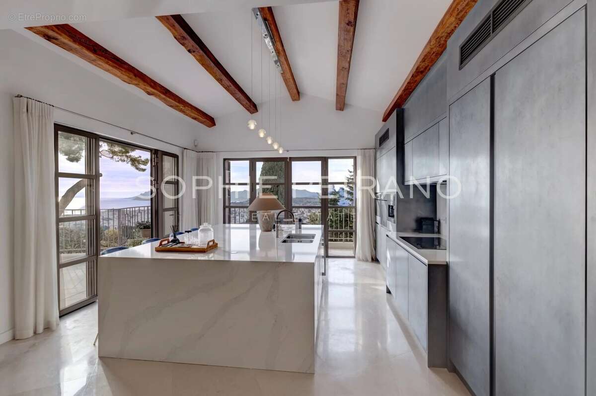 Maison à CANNES