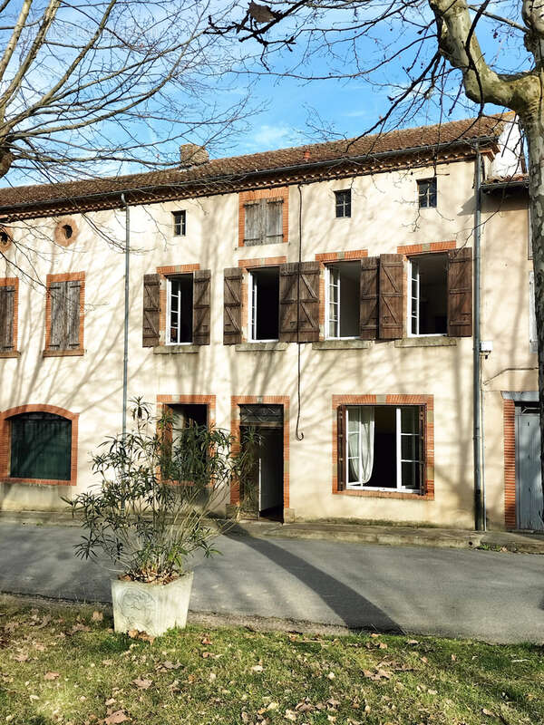 Maison à VILLEFRANCHE