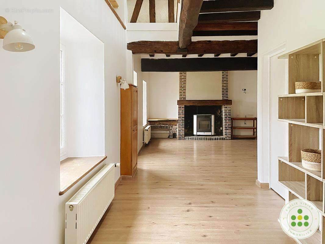 Maison à LE MESNIL-THOMAS