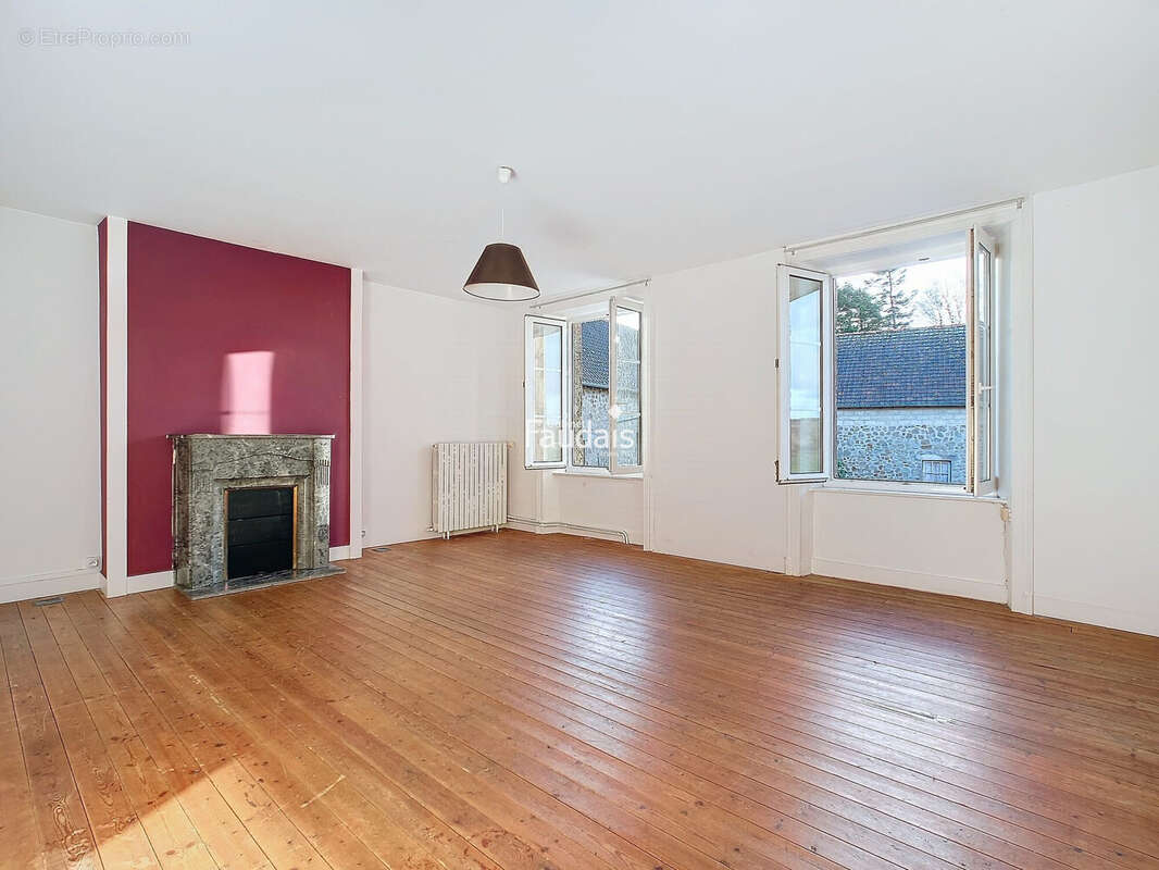 Maison 90 m² à Saint-Patrice-De-Claids  - photo 9
