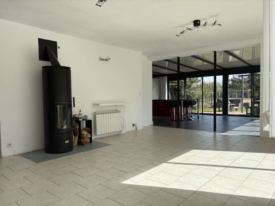 Maison à ROCHECORBON