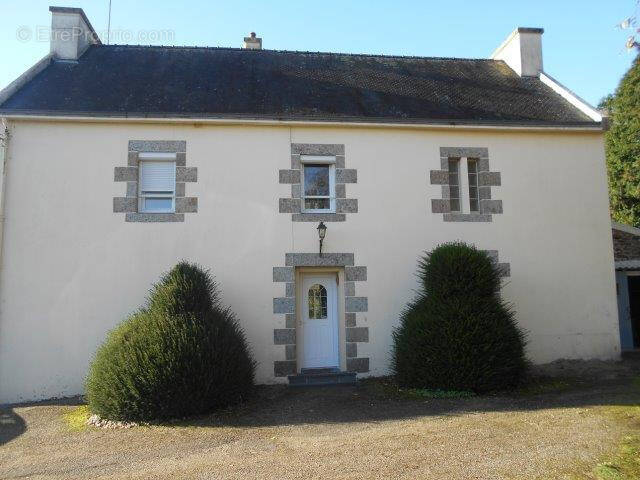 Maison à LE HAUT-CORLAY