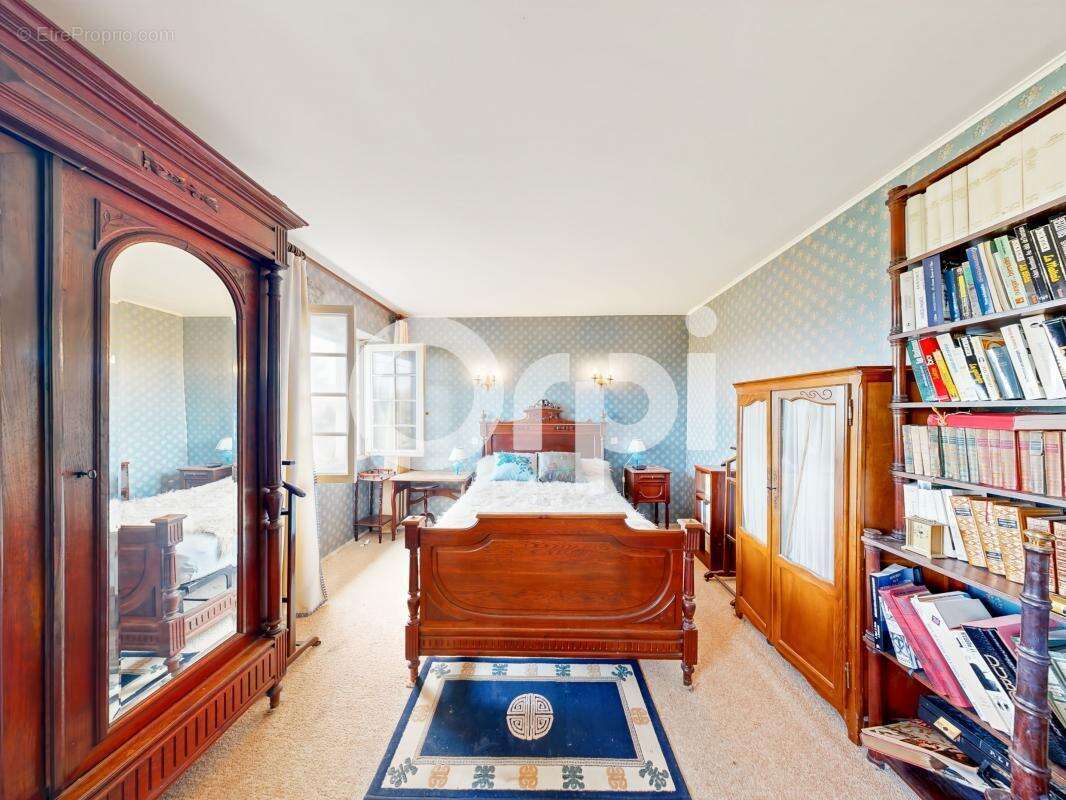 Maison à RUOMS