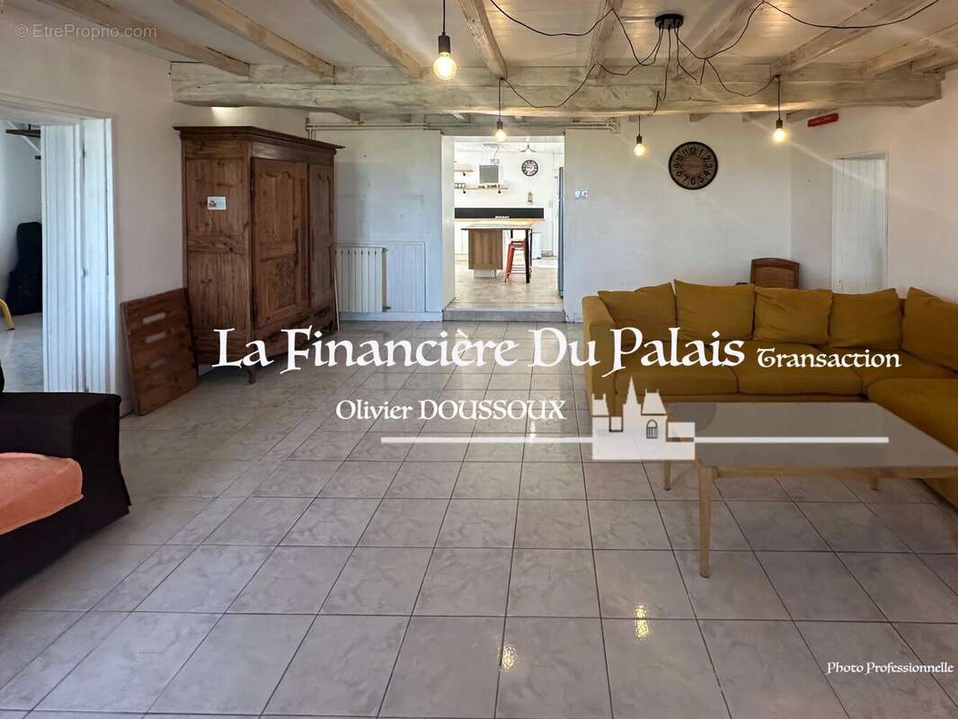 Maison à MESCHERS-SUR-GIRONDE