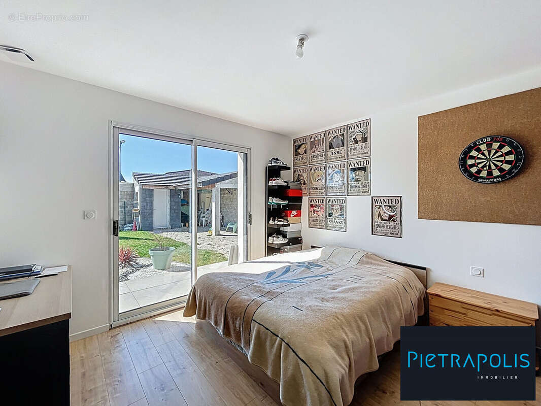 Maison à SAVIGNY-LE-SEC