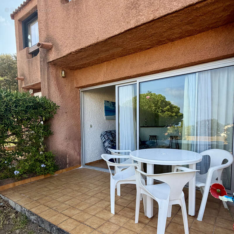 Exclusivité - Studio rez de jardin - cocody - photo 2