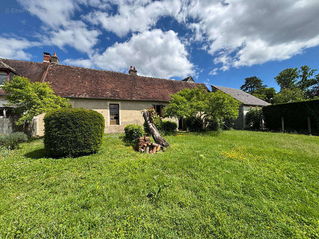 Maison à FUSSY