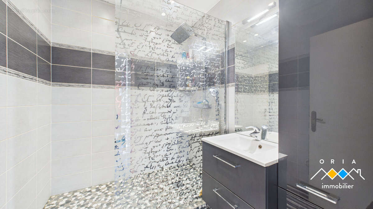 Maison à GONDREVILLE