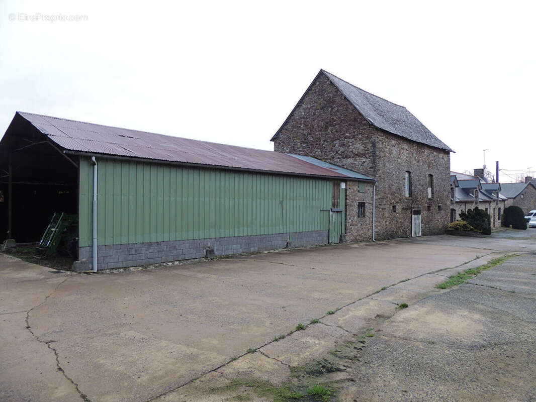 Maison à LA CROIXILLE