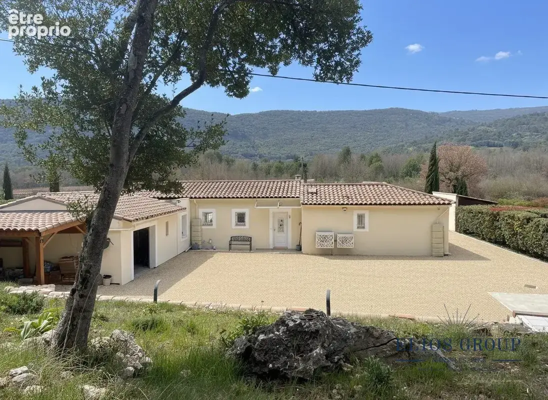 Maison 5 pièces 140 m² à vendre à Nans-Les-Pins (83860) - photo 5