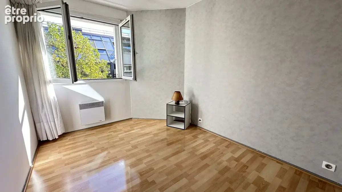 Appartement 3 pièces 72 m² à vendre à Suresnes (92150) - photo 9