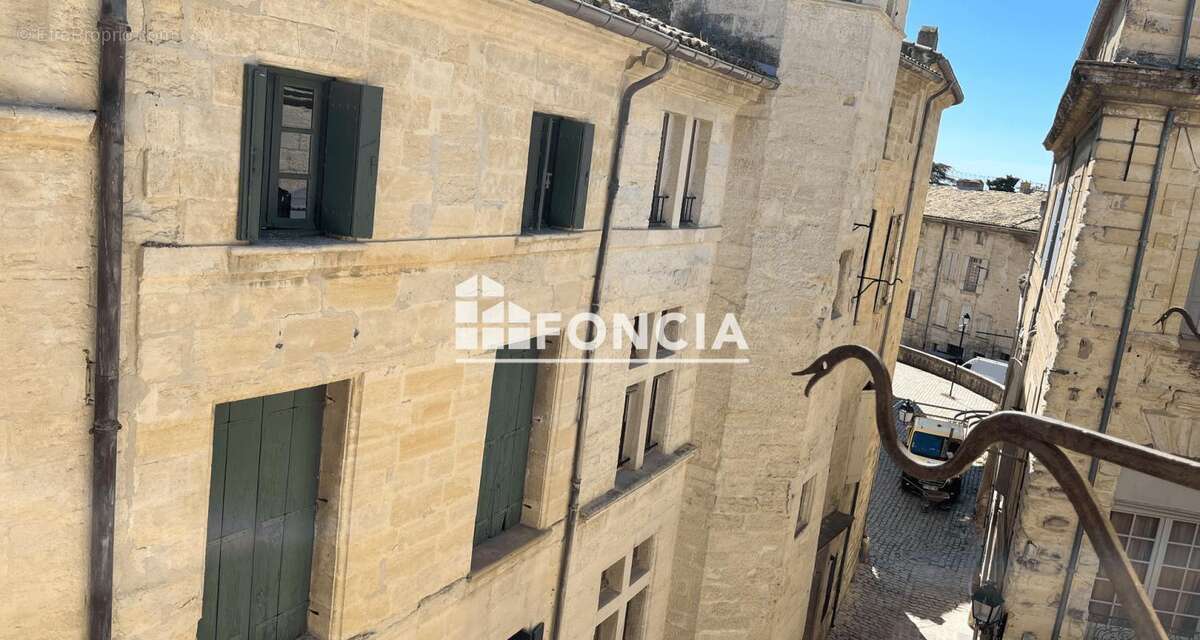 Appartement à UZES