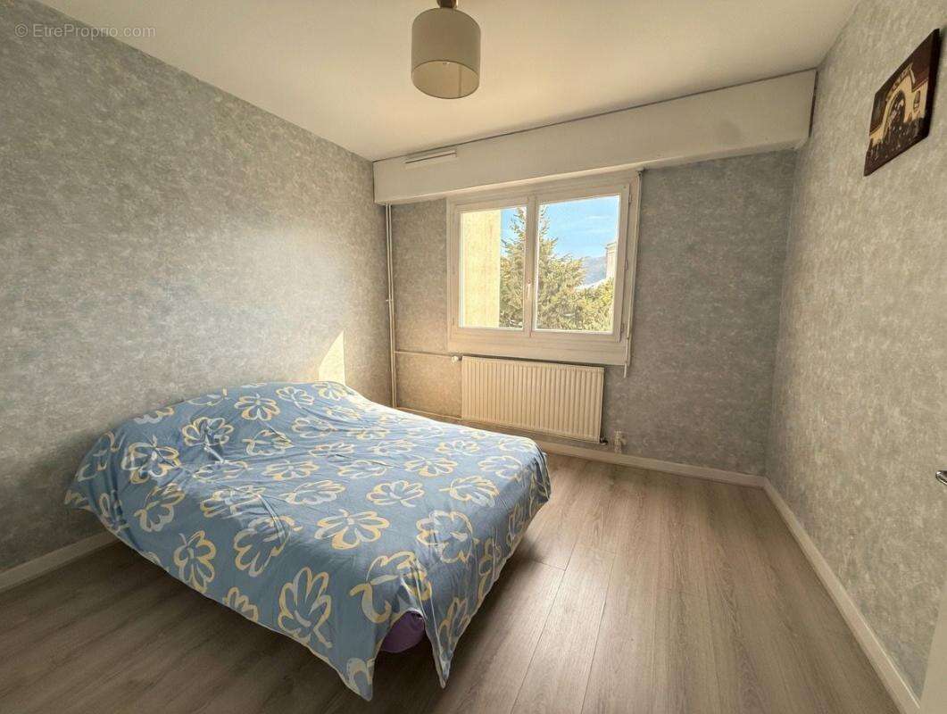 Appartement à AIX-LES-BAINS