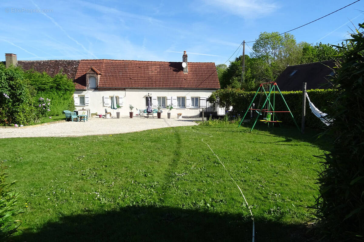 Maison à AUTHON-DU-PERCHE
