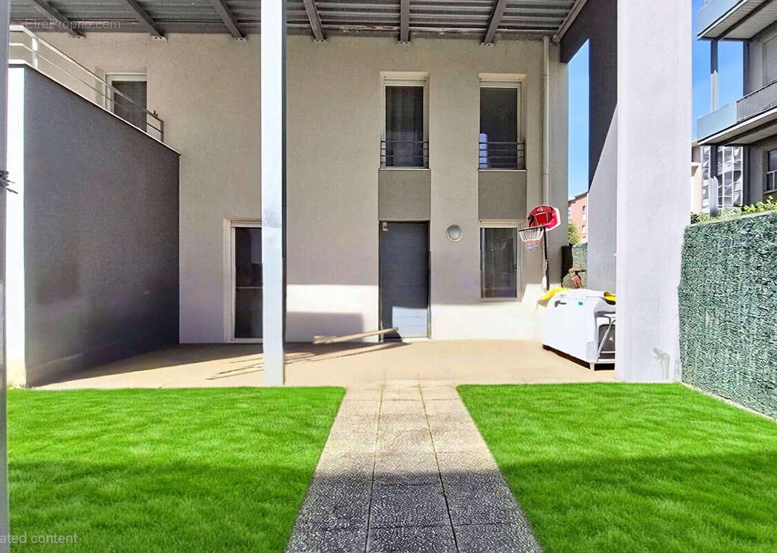 EXCLUSIVITÉ - Duplex 84m² jardin + terrasse + parking - Limeil-Brévannes - photo 14