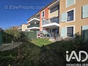 Photo 1 - Appartement à LE PUY-SAINTE-REPARADE