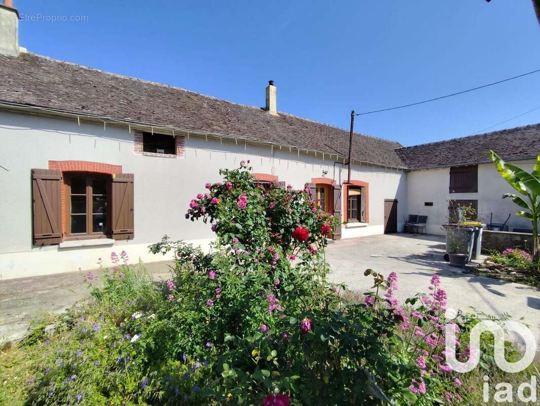 Photo 2 - Maison à CHATENAY-SUR-SEINE