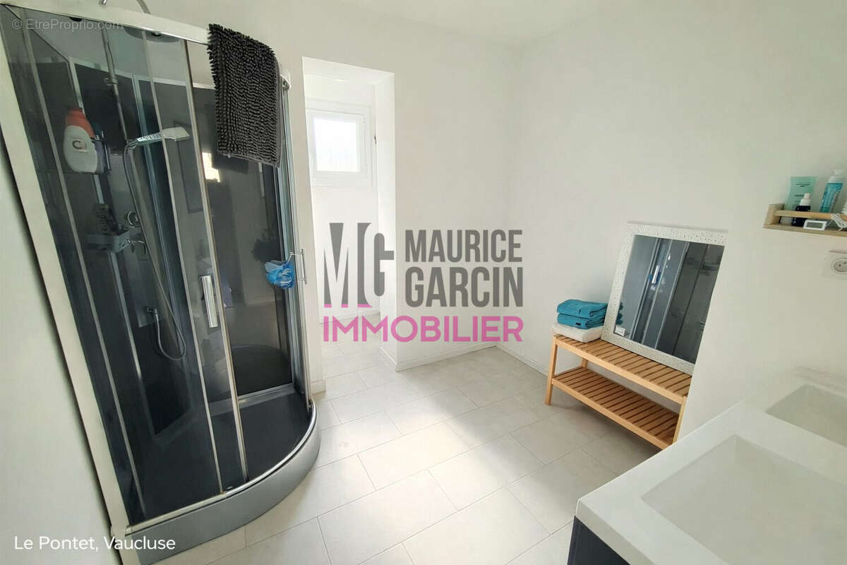 Appartement à LE PONTET