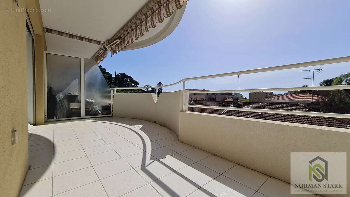 Appartement à MENTON