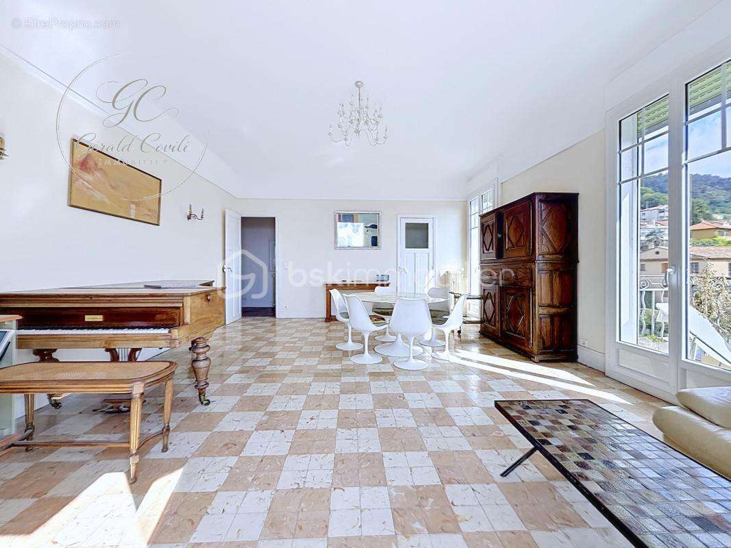 Appartement à GRASSE