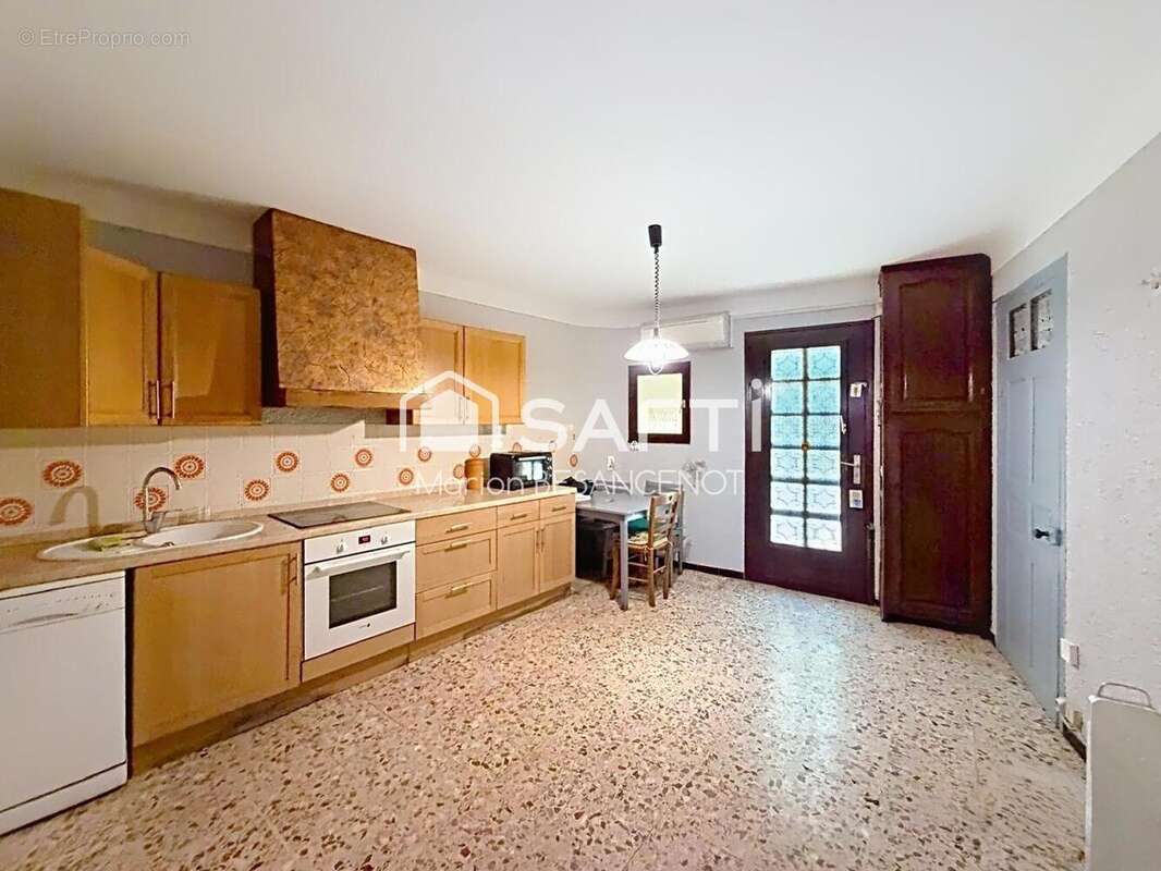 Photo 8 - Maison à LATOUR-DE-FRANCE