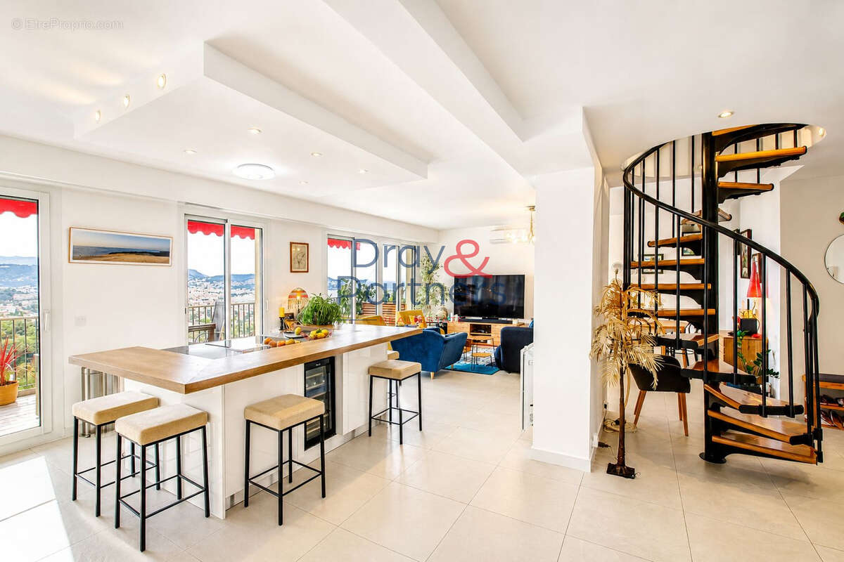Appartement à NICE