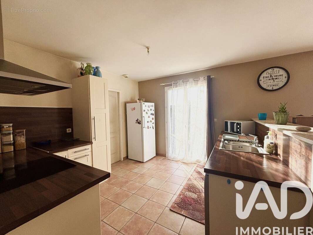 Photo 4 - Maison à SAINT-DENIS-DE-PILE