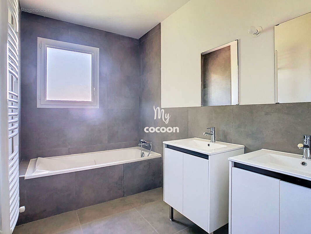 Maison à AMBERIEU-EN-BUGEY