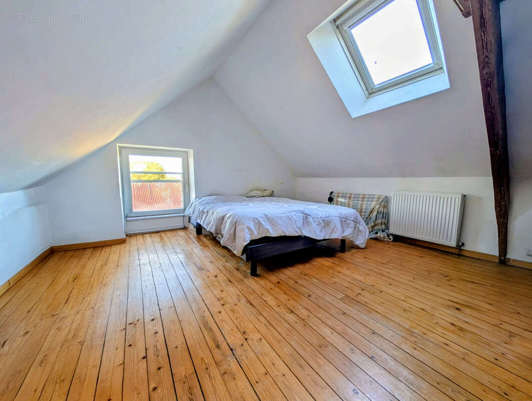 Maison à MAURE-DE-BRETAGNE