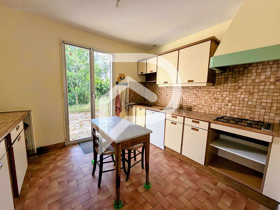 Maison à ANDEVILLE