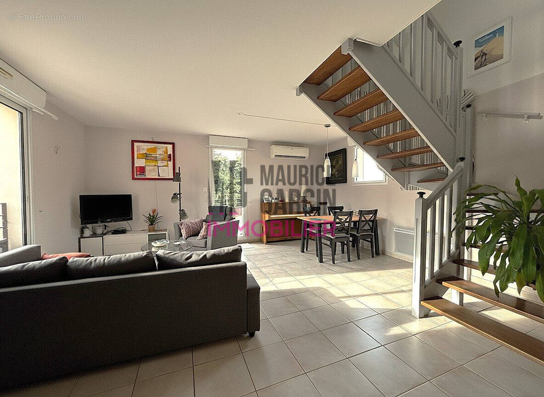 Appartement à L'ISLE-SUR-LA-SORGUE
