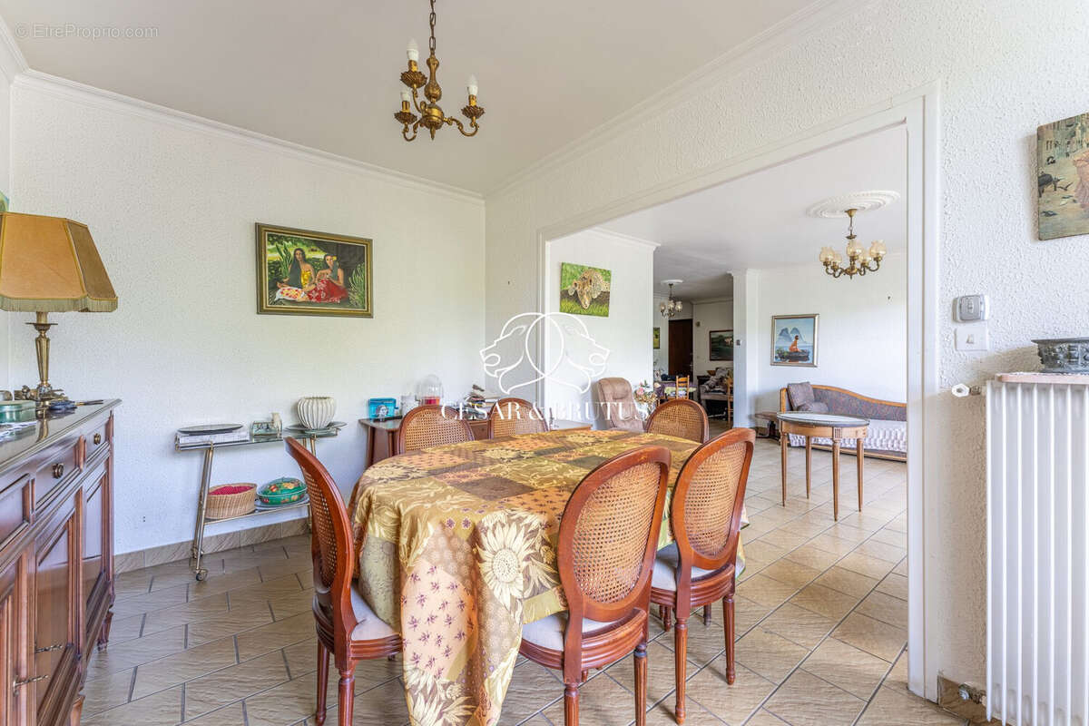 Appartement à LYON-5E