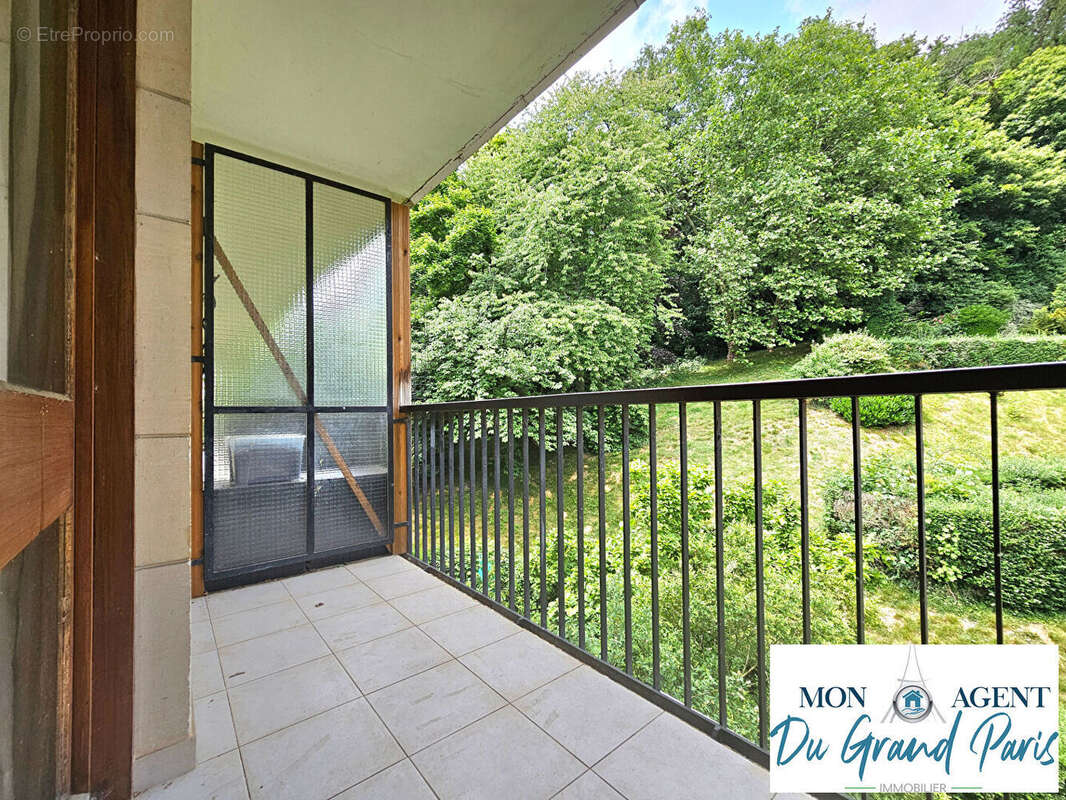 Centre-Ville 2-3 pieces 1 chambre Loggia 2 balcons 2e sur 3 avec ascenseur Jouy en Josas proche Versailles Plateau de  Saclay et - photo 12