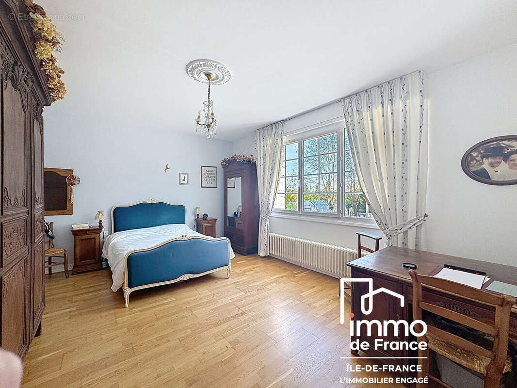 Maison à RAMBOUILLET