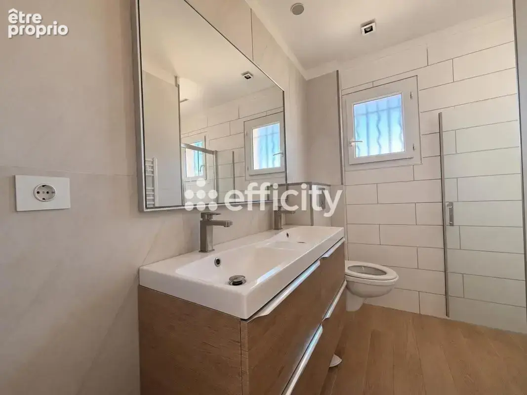 Maison 132 m² à Ensues-La-Redonne  - photo 9
