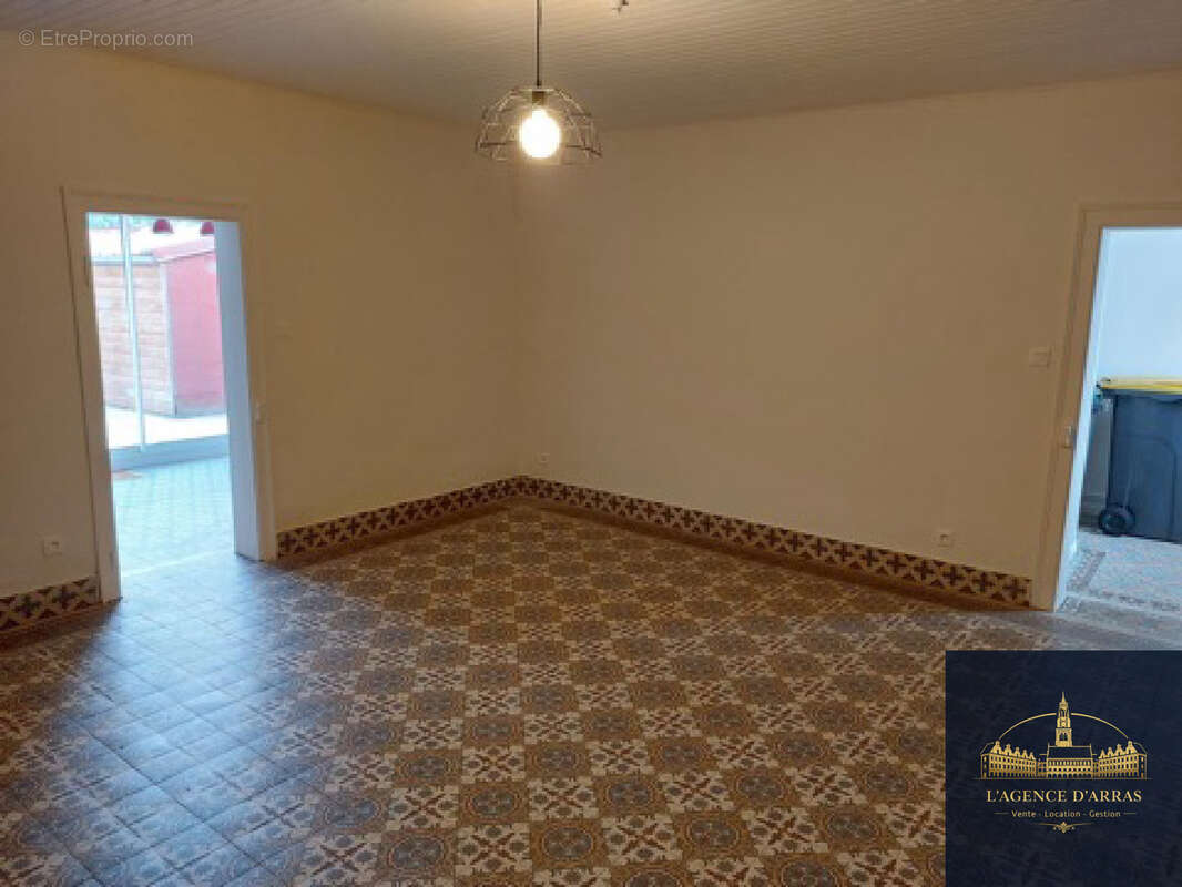 EXCLUSIVITE Maison rénovée de plus de 80 m2   Idéale première acquisition   Vieux Dainville - photo 3