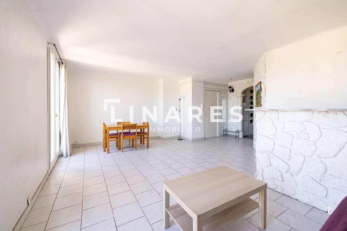Appartement à MARSEILLE-13E