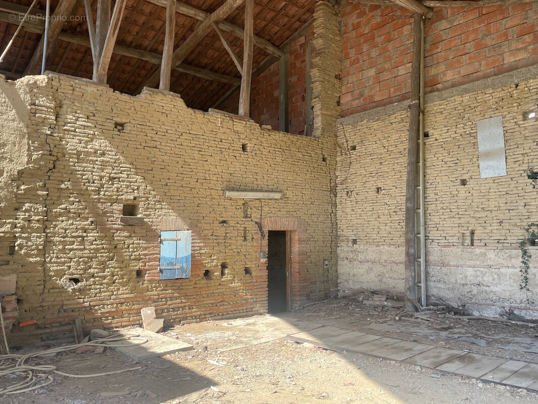 Maison à DIEUPENTALE