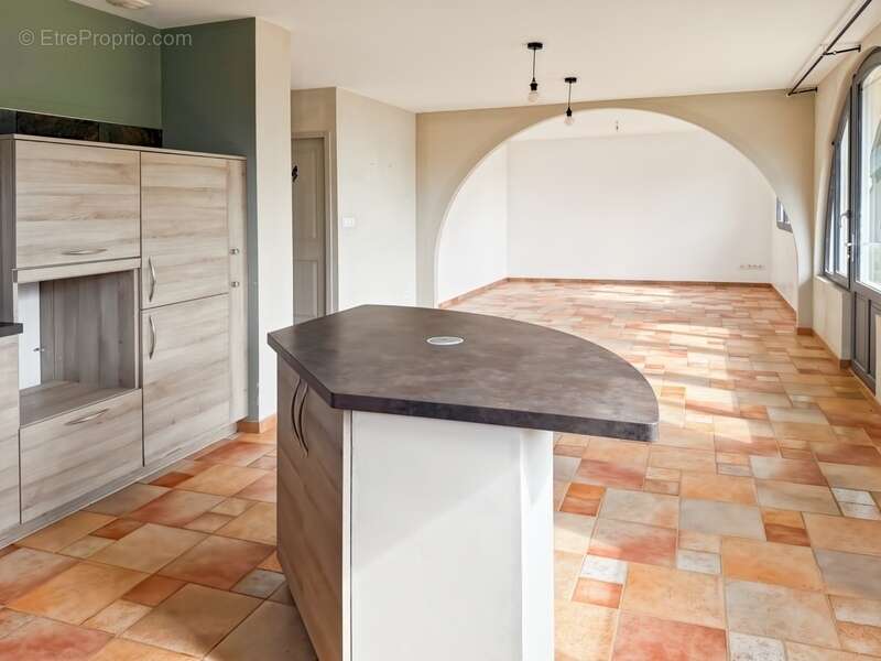 Maison à vendre 7 pièces LUPIAC (32) - 148 m2 - Terrain 4884 m2 - photo 5