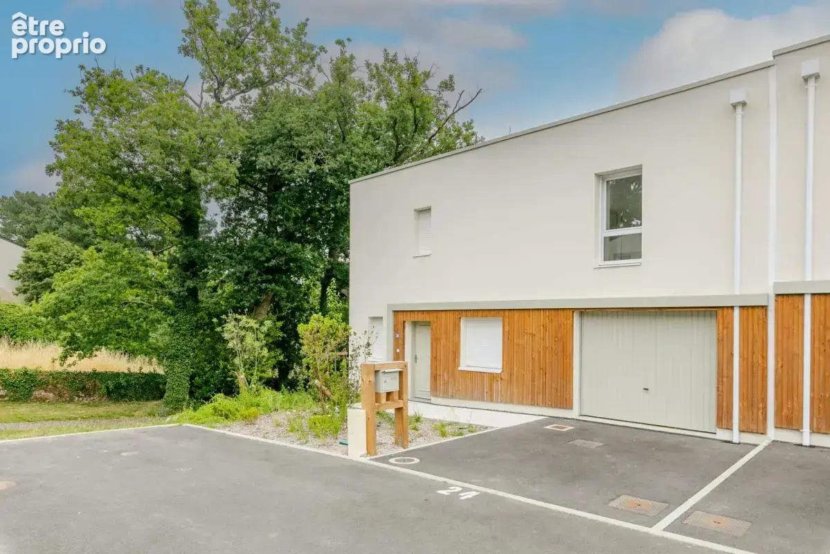 Maison avec jardin et garage - photo 2
