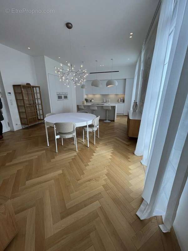 Appartement à VILLEFRANCHE-SUR-MER