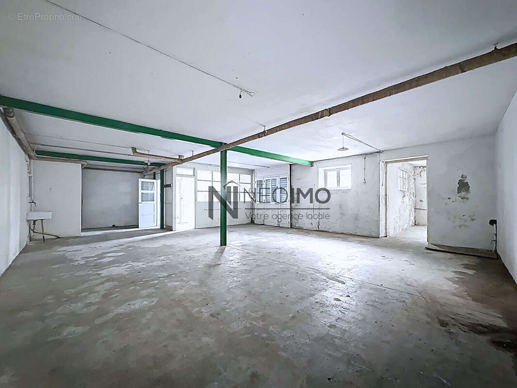 Maison à NEUFCHATEAU