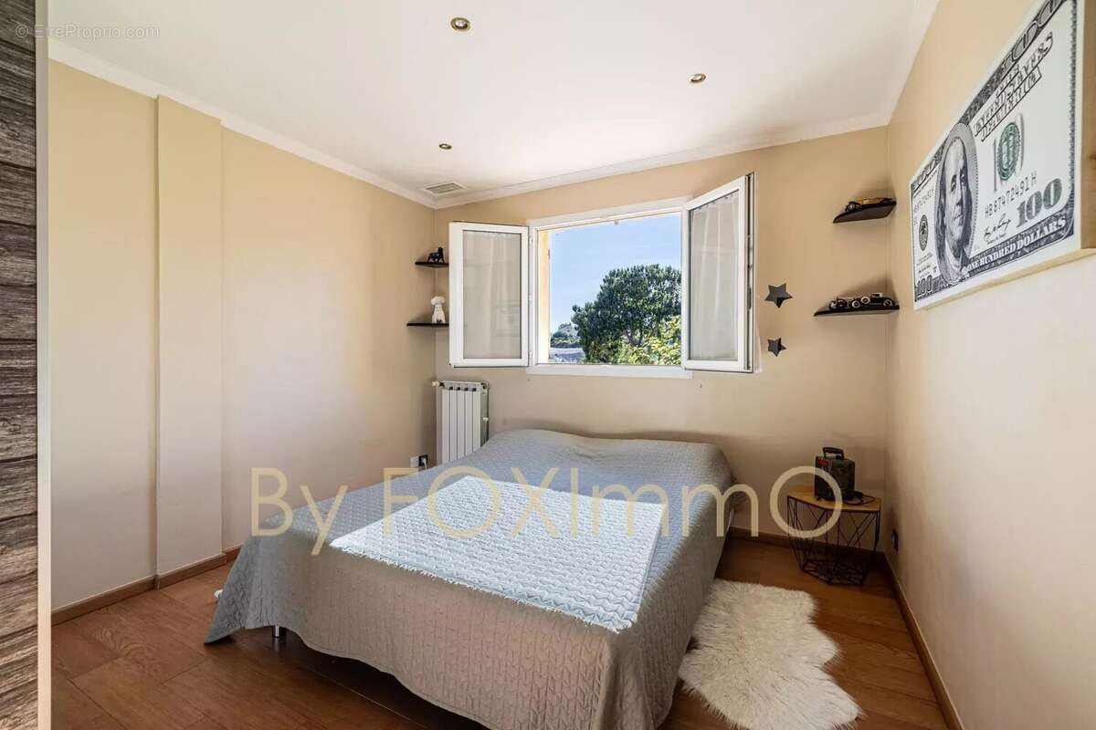 Maison à CAGNES-SUR-MER